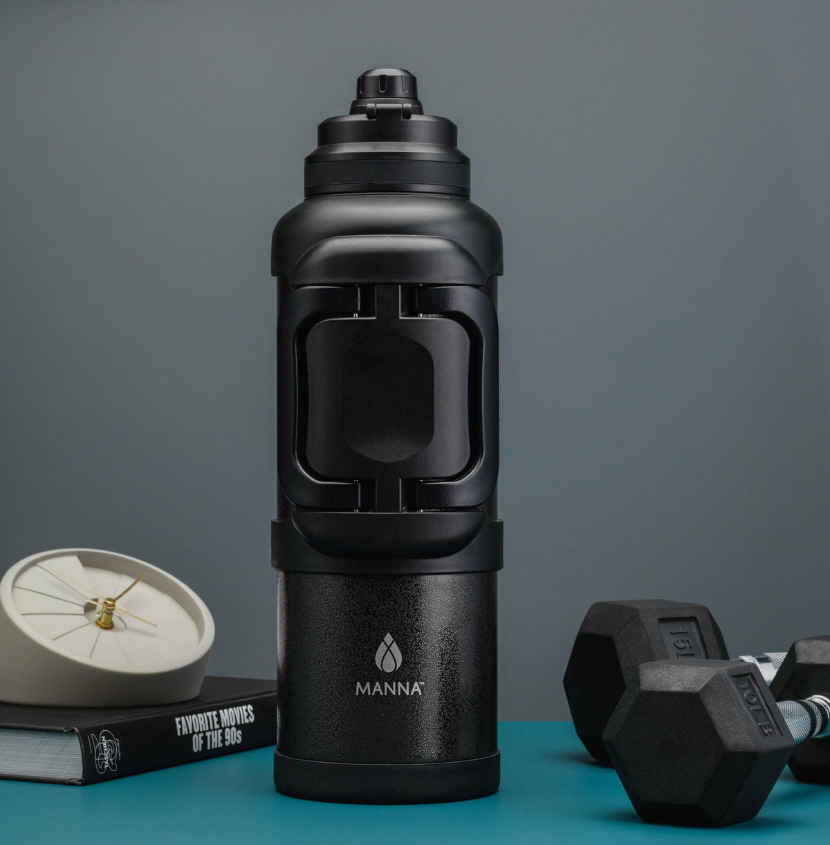4l-titan-bottle-135-oz-q8 A0029681.jpg