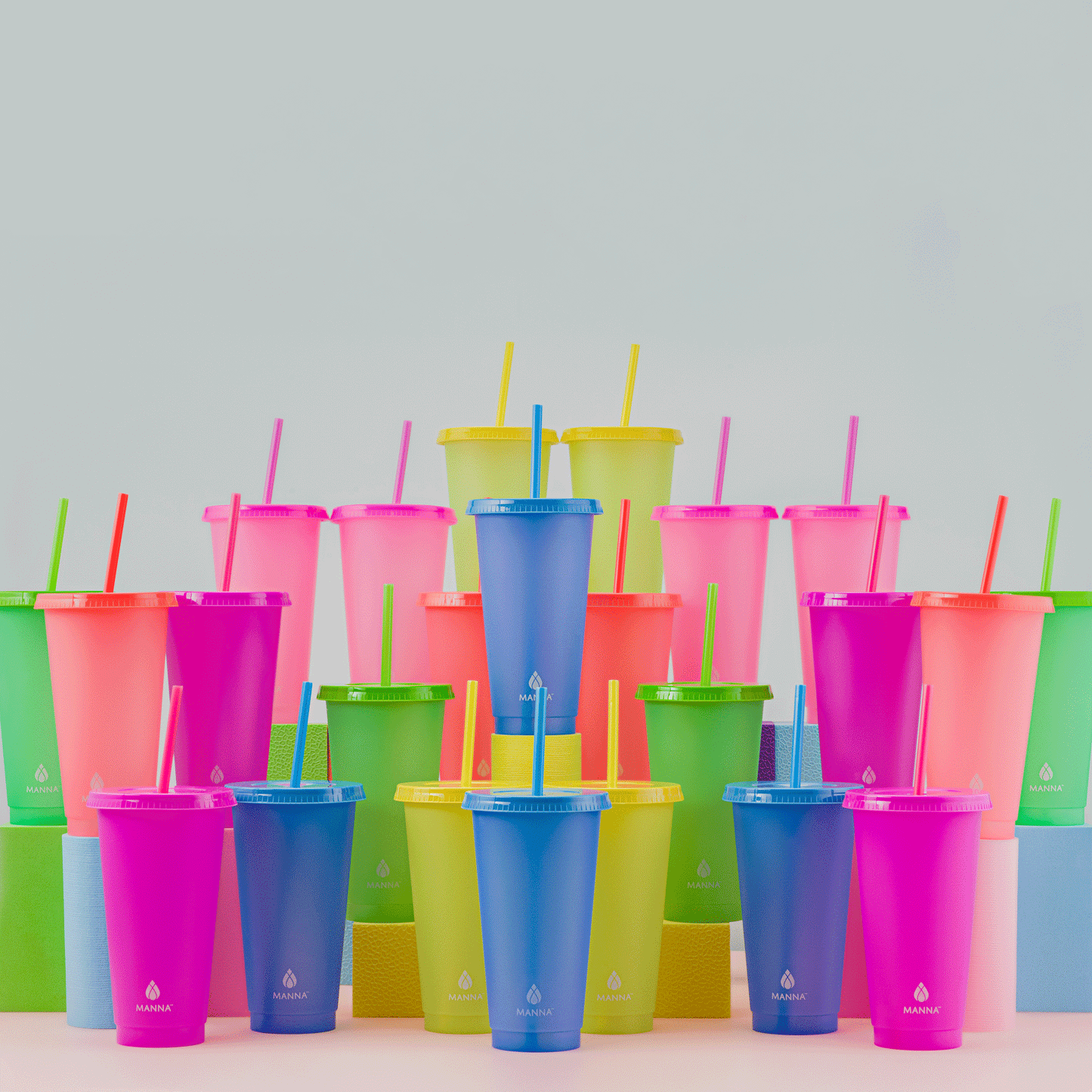 24-piece-original-color-changing-cup-set-e6 A0029811.gif