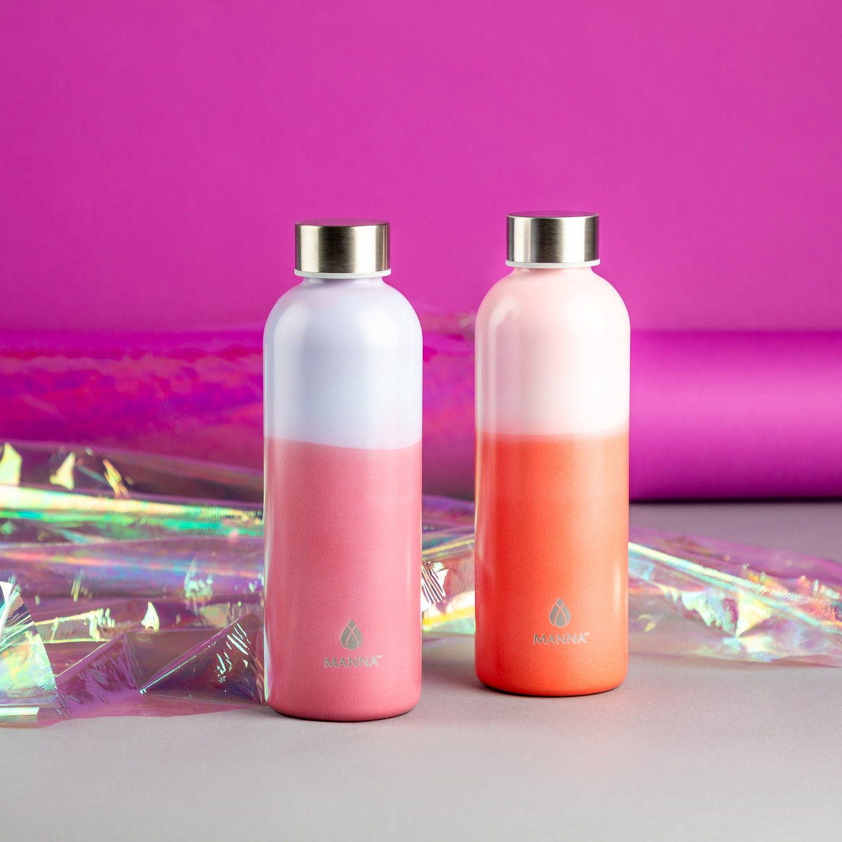 26-oz-color-changing-orbit-bottle-h0 MAN_Color_Changing_Orbit_04_1f51939e-4449-4700-b55a-0aef7e03d837.jpg