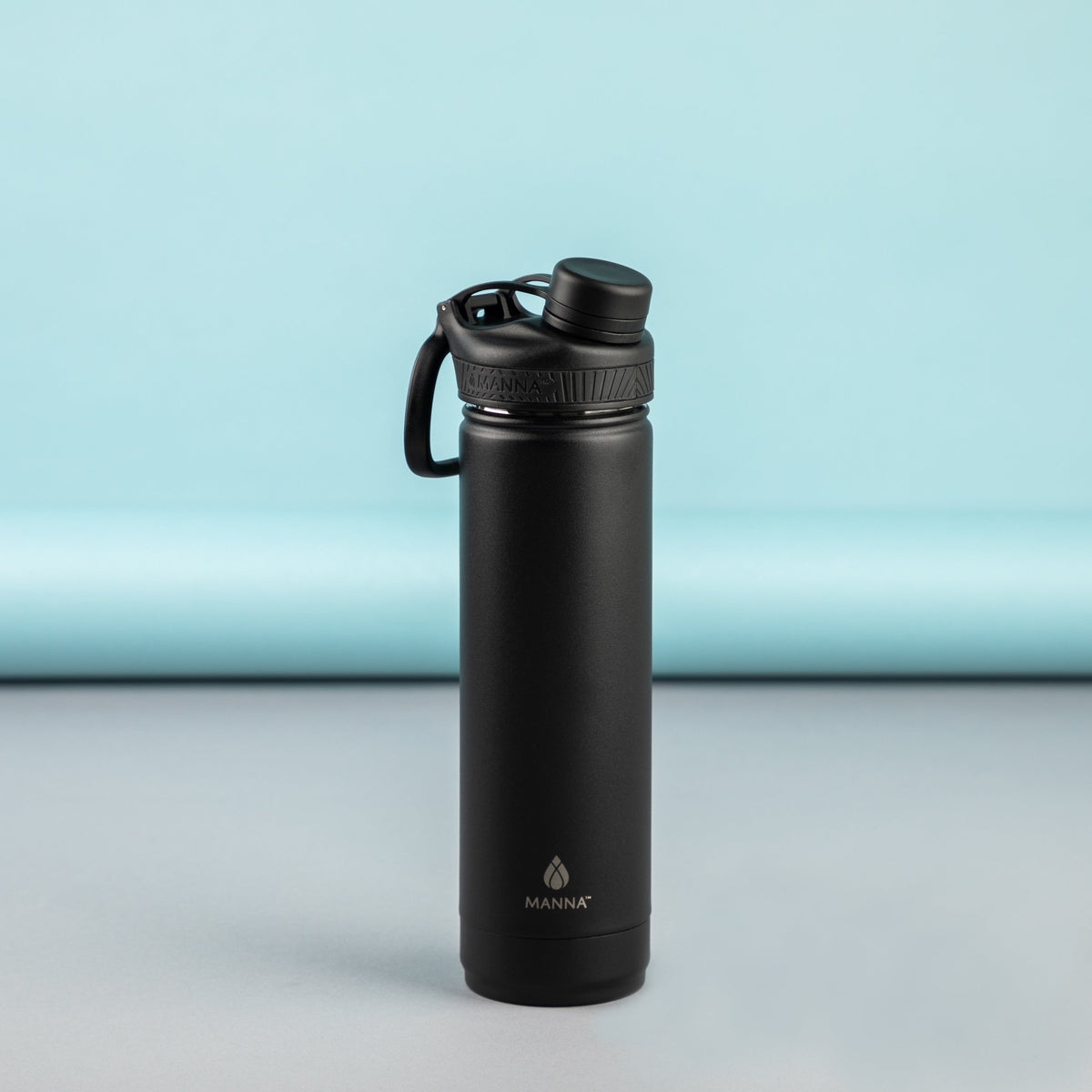 26-oz-saratoga-bottle-w7 MAN_Website_Saratoga_05.jpg