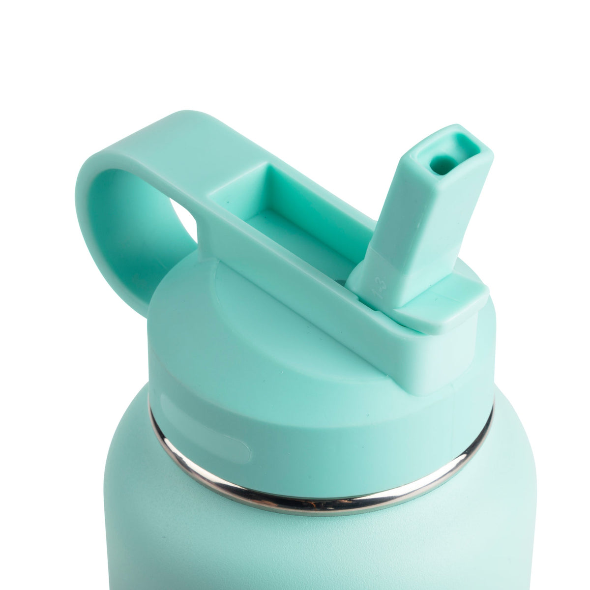 32-oz-powel-bottle-i2 SPY42514_03.jpg