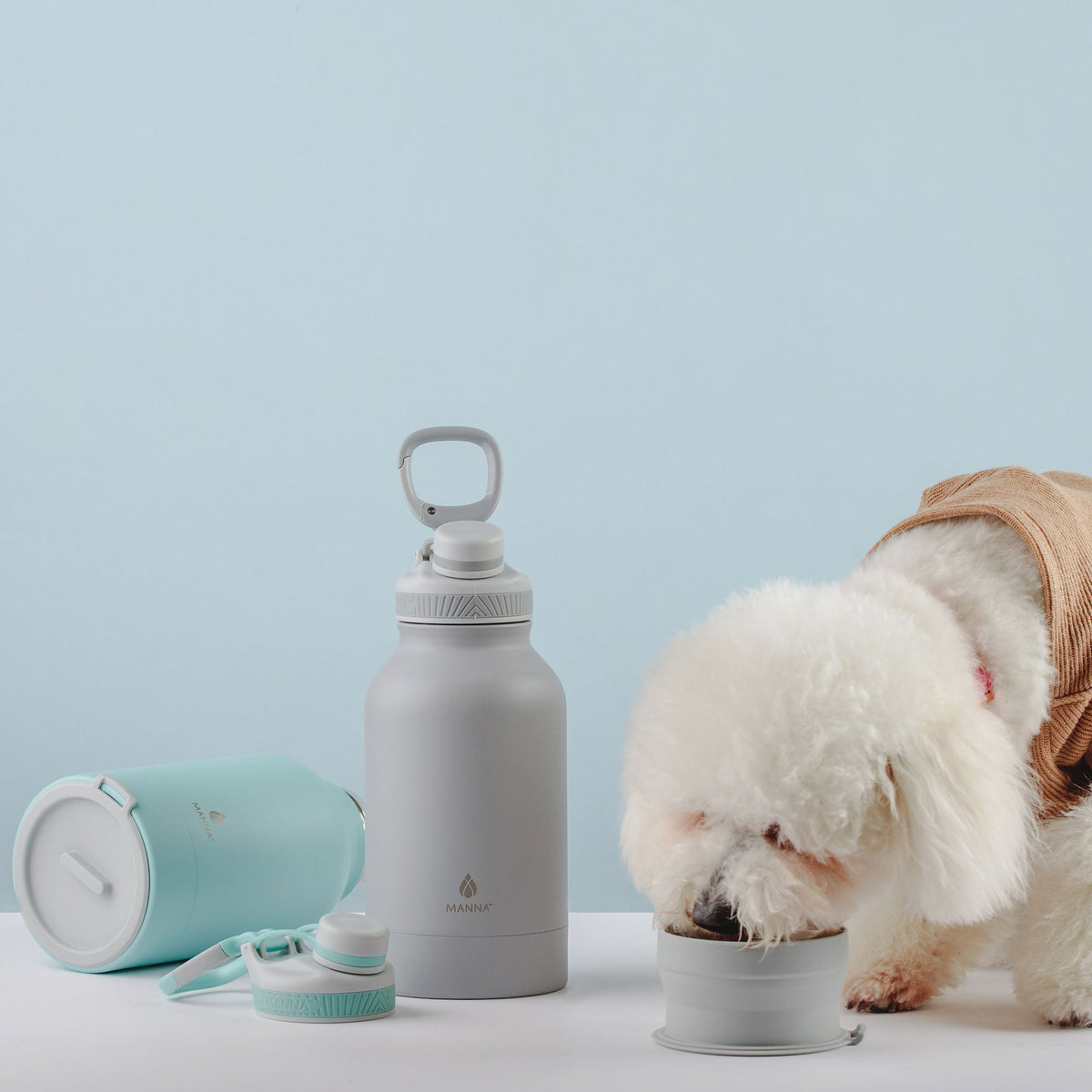 46-oz-rover-bottle-h7 WEB_156A7390_2b12558f-2e11-4712-881b-a120febc680c.jpg